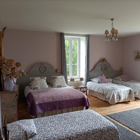 Le Manoir "Aux Douves" Bed & Breakfast Bazoges-en-Paillers Dış mekan fotoğraf